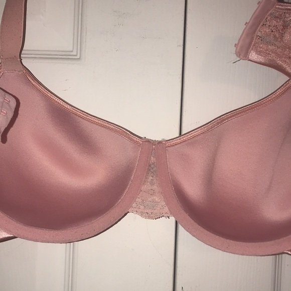 Women’s Cabernet Lace Bra - Picture 8 of 9